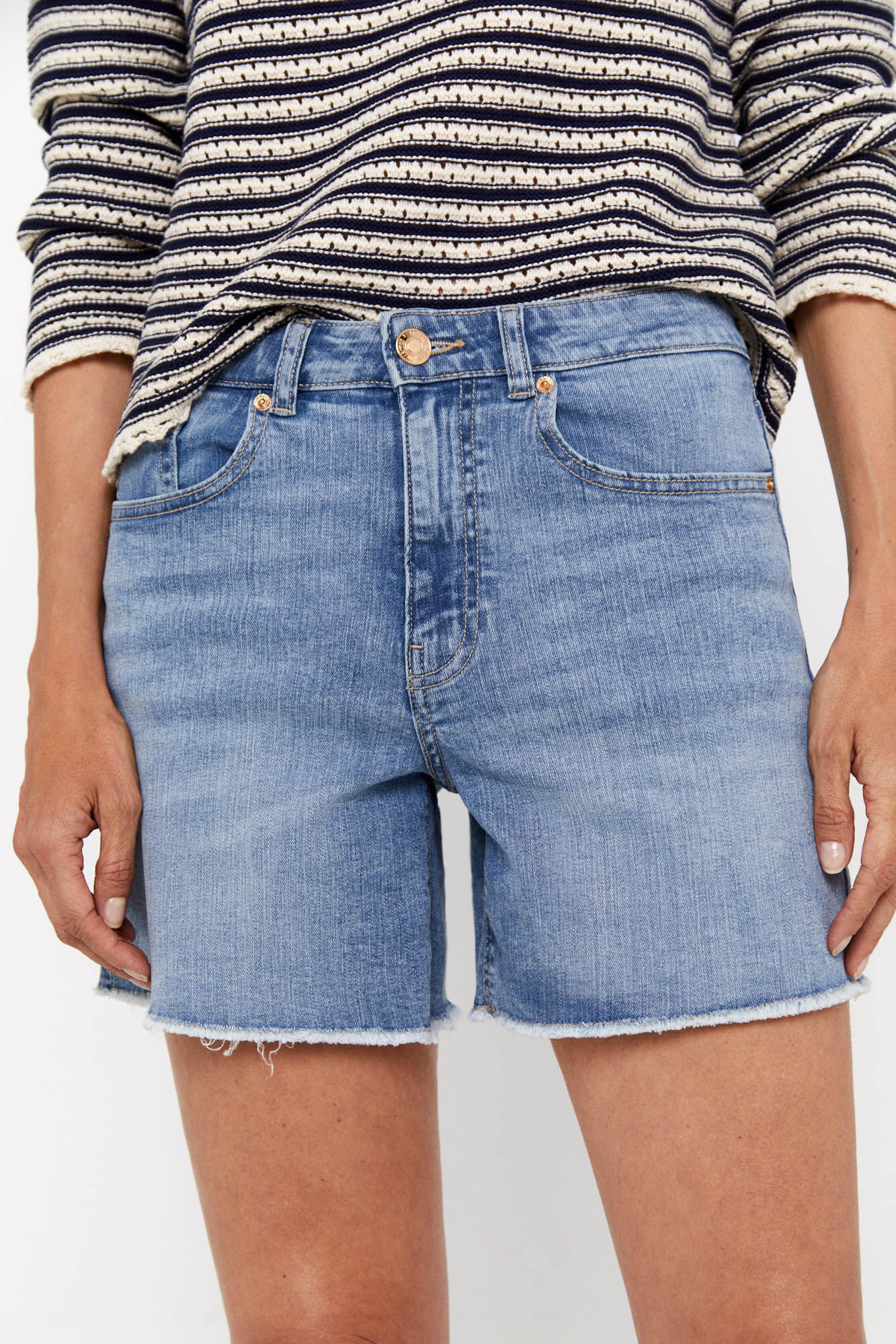 Short vaquero Pantalones vaqueros de mujer Cortefiel