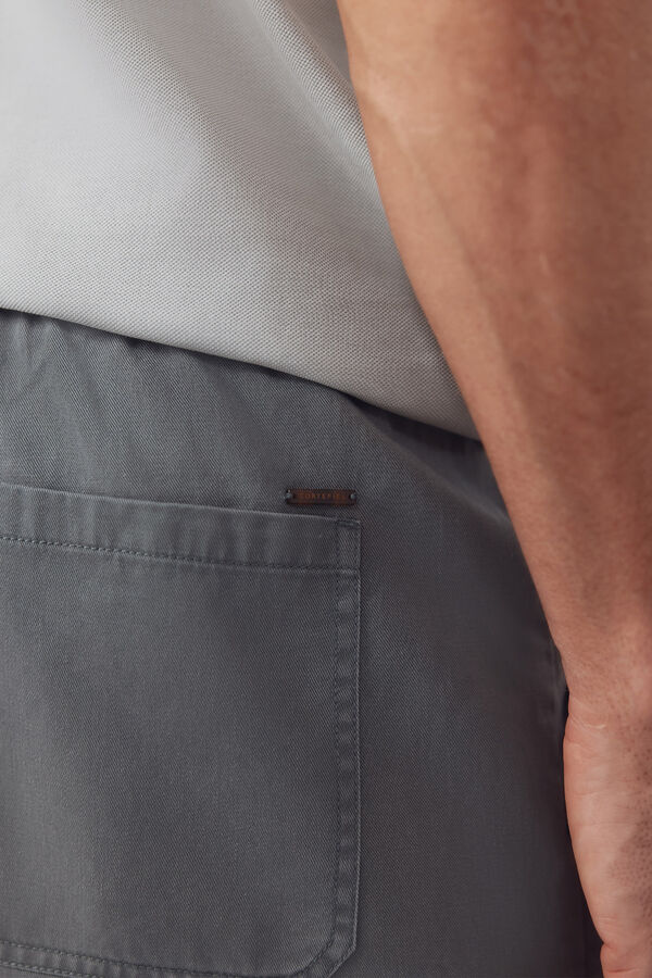 Cortefiel Bermuda laces Kaki