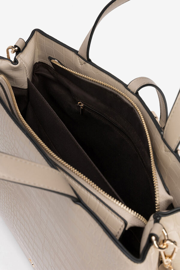 Vilanova Mala City com Efeito Crocodilo Tostado