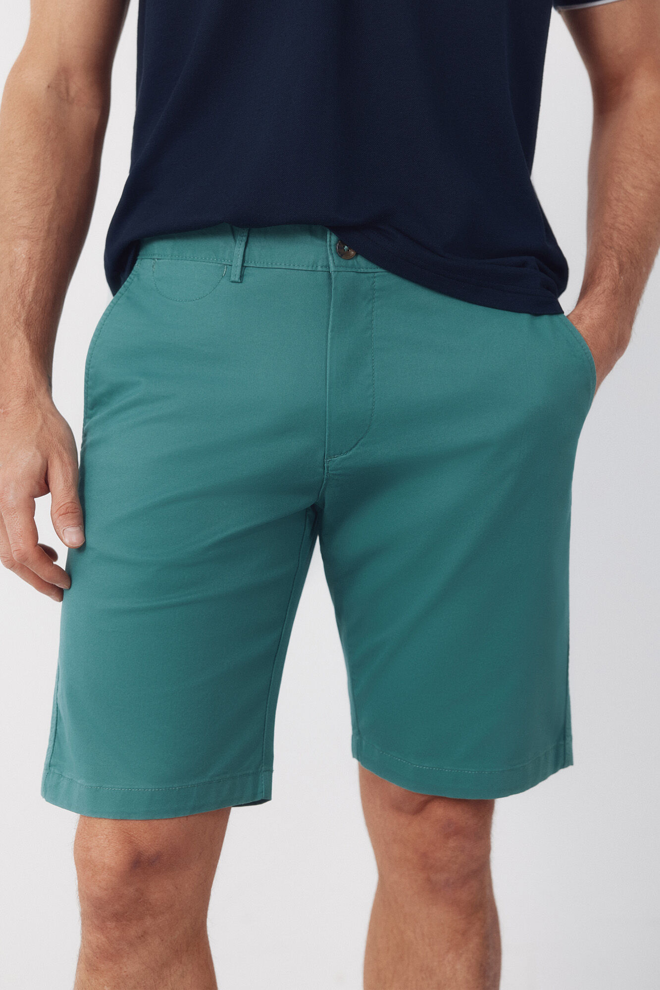 Cortefiel Bermuda chino