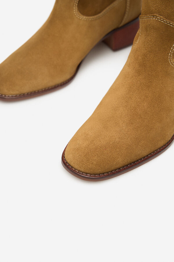 Cortefiel Split leather cowboy boots Dark brown
