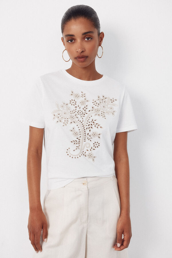 Cortefiel T-shirt with positional embroidered Printed white