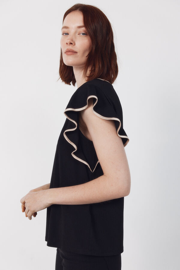 Cortefiel Contrasting piping jersey-knit top Black