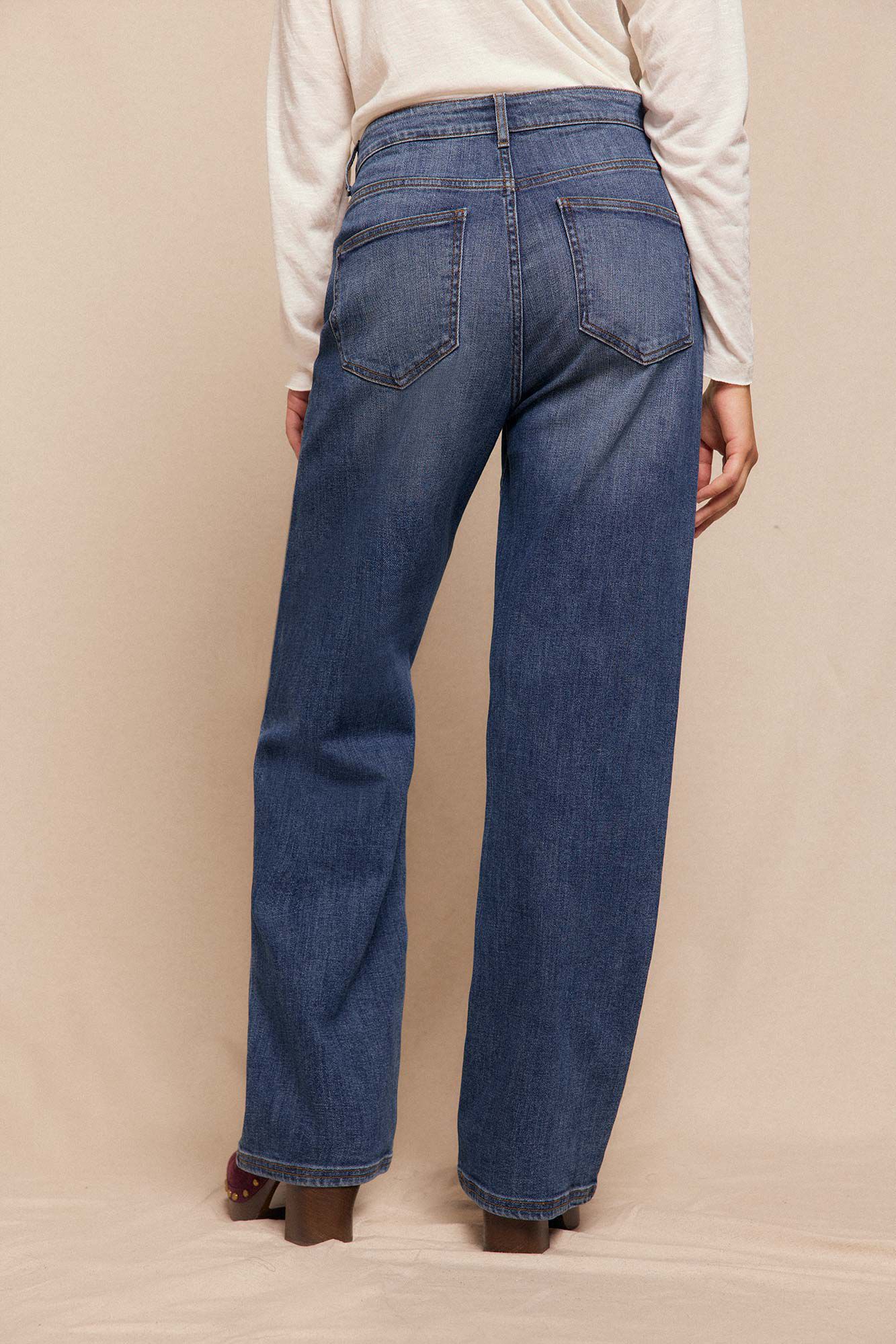 Slowlove Cal&ccedil;a jeans com abertura baixa 