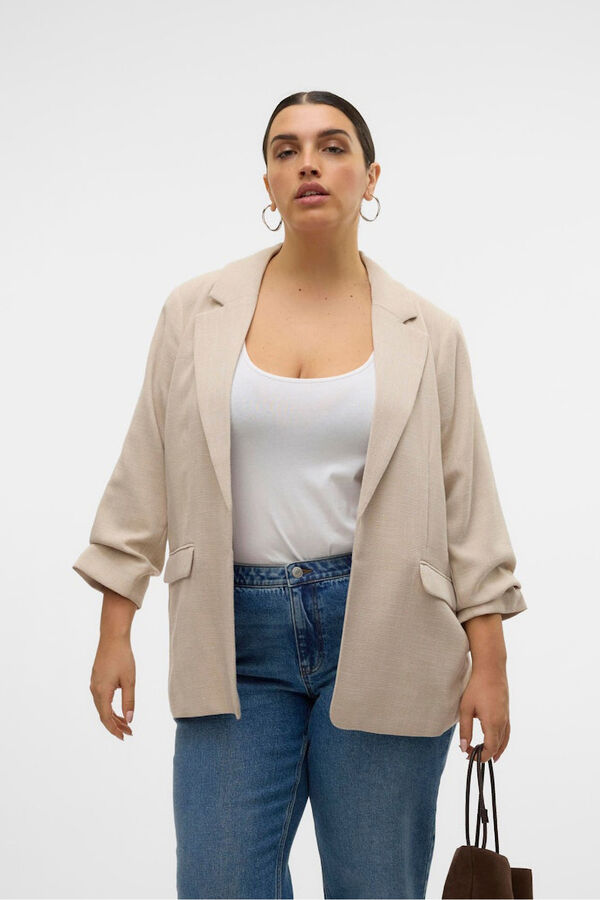 Vero Moda Curve Blazer com manga franzida para tamanhos grandes Tostado