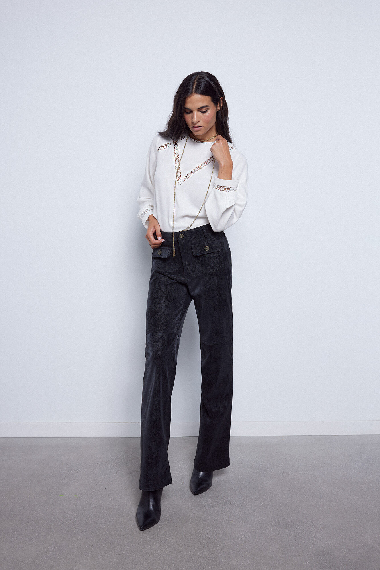 Pantalones cortefiel sales