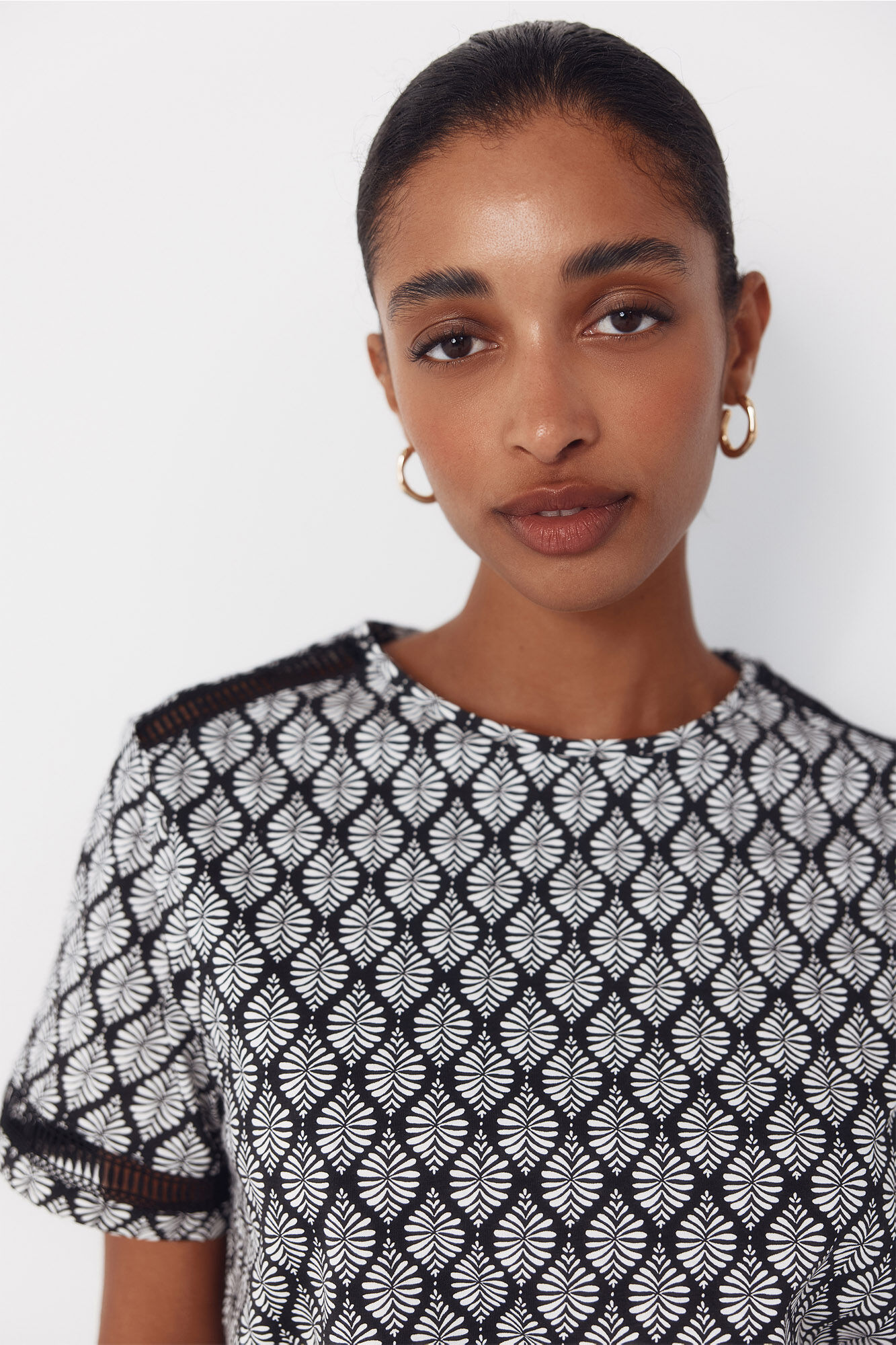 Cortefiel Hemstitch detail t-shirt