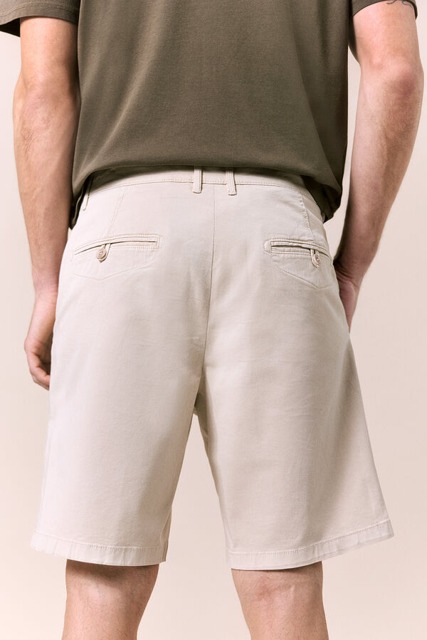 OOTO Bermuda b&aacute;sica Tostado