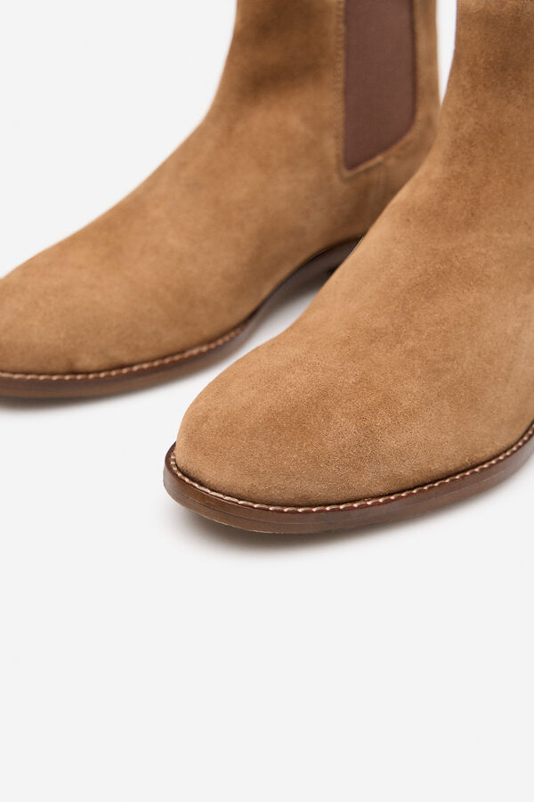 Cortefiel Suede Chelsea split leather Camel