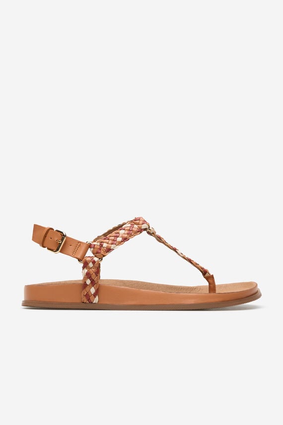 Sandalia plana trenza