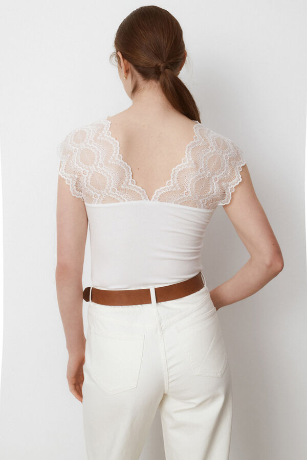 Vila Camiseta canalé con encaje Blanco