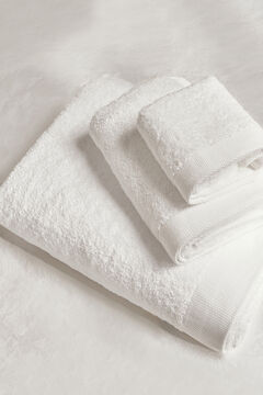 Cortefiel Blue Ocean 550 Bath Towel White