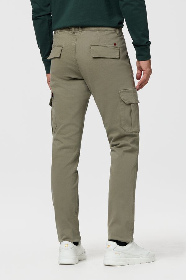 Williot Cal&ccedil;a cargo Verde