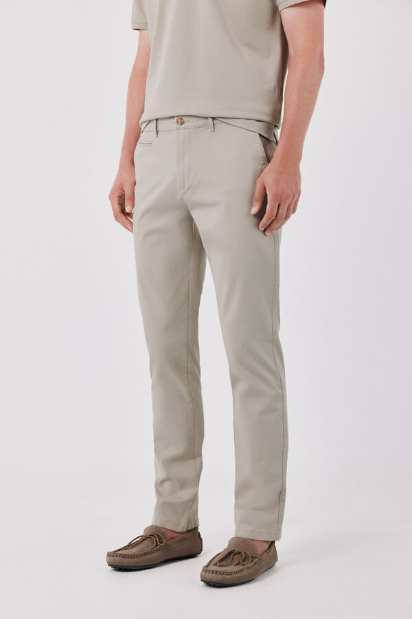 Cortefiel Lightweight slim chinos Beige