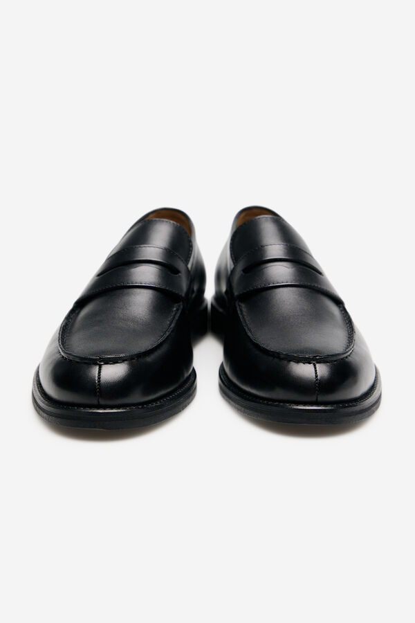 Cortefiel Leather loafer Black