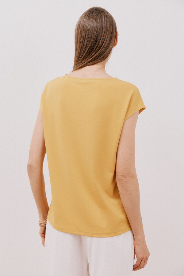 Cortefiel Top chain detail Gold
