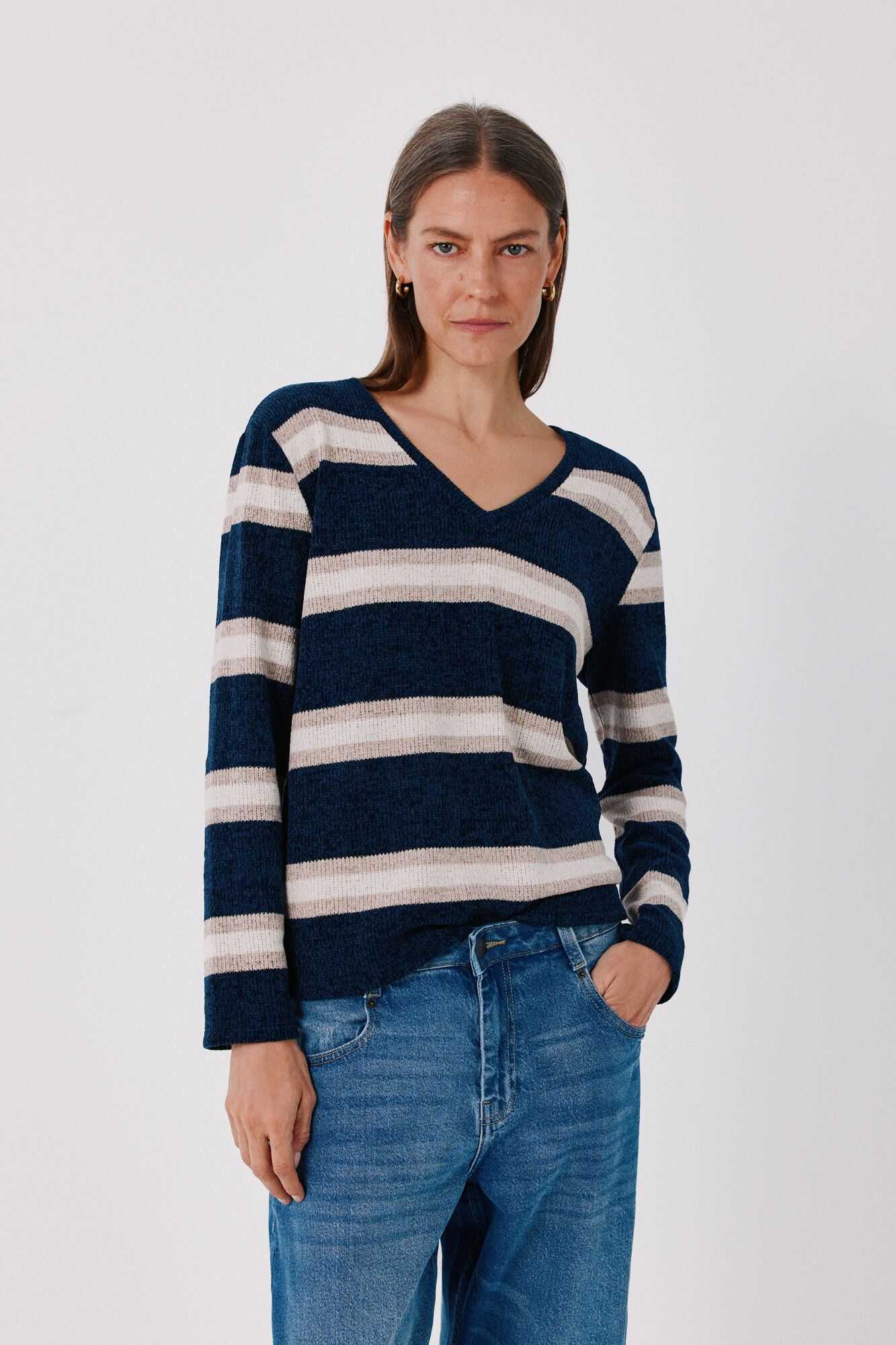 Cortefiel Chenille V-neck T-shirt