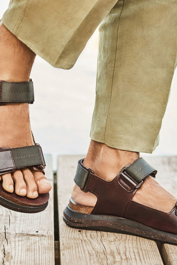 Pikolinos Men's flat sandals with adhesive fastening Dark brown