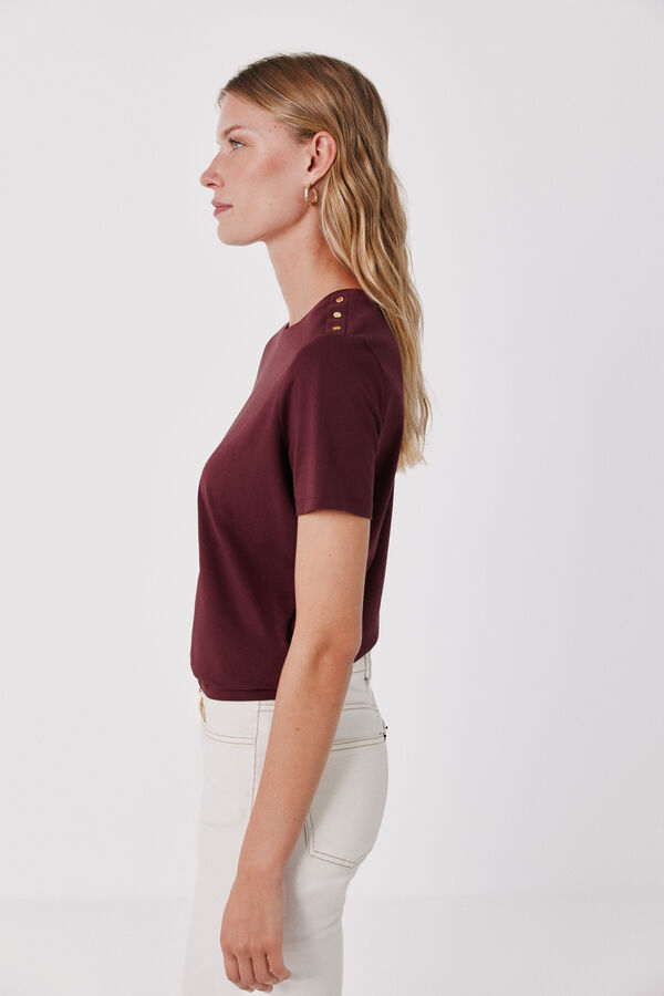 Cortefiel Gold button basic T-shirt Maroon