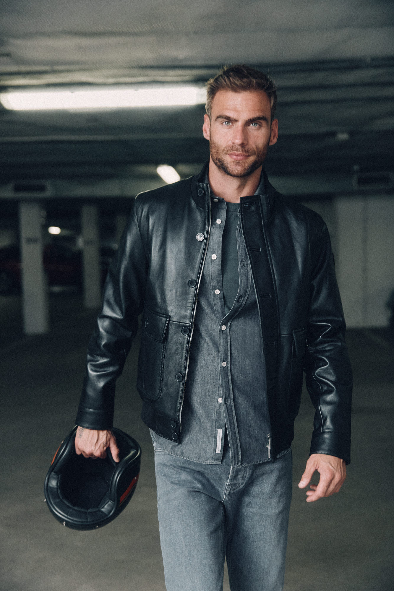 Chaquetas piel store para hombre