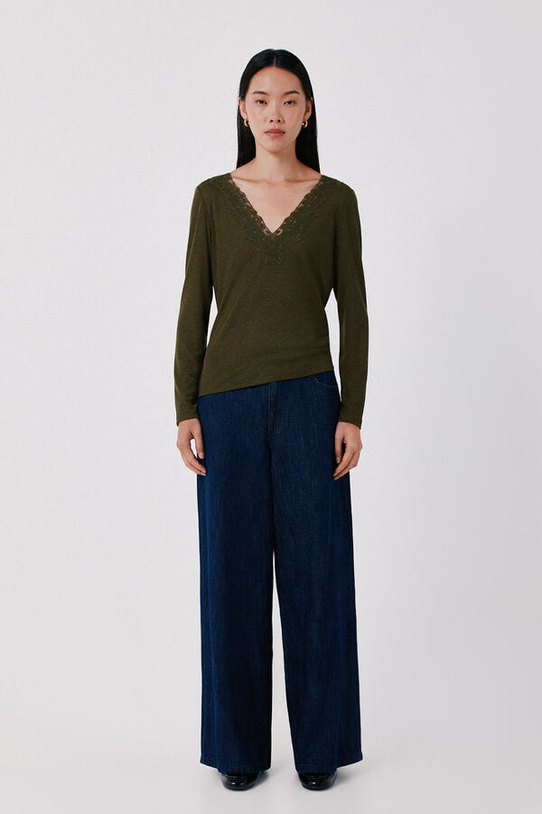 Cortefiel Lace neckline T-shirt Kaki