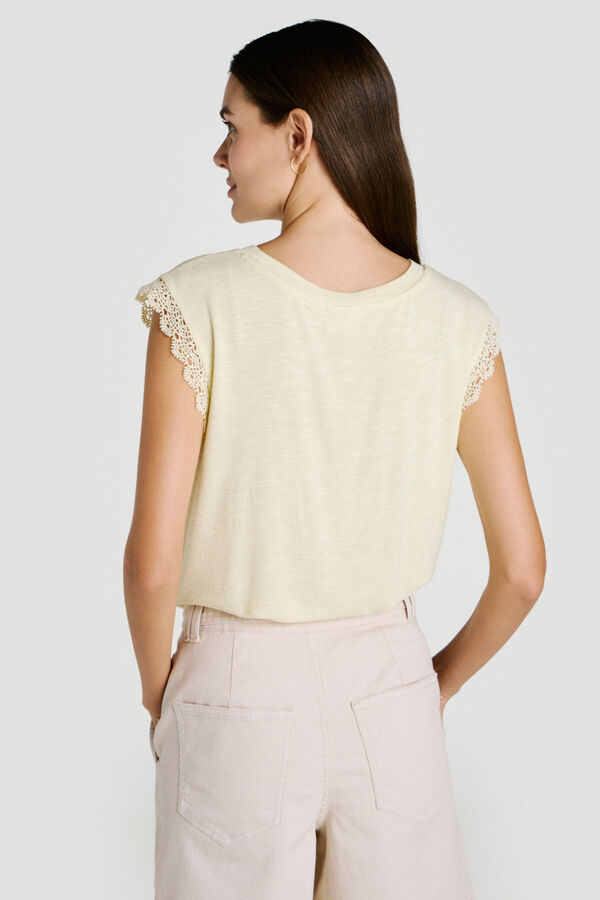 Vila Women's T-shirt with lace sleeves Yellow