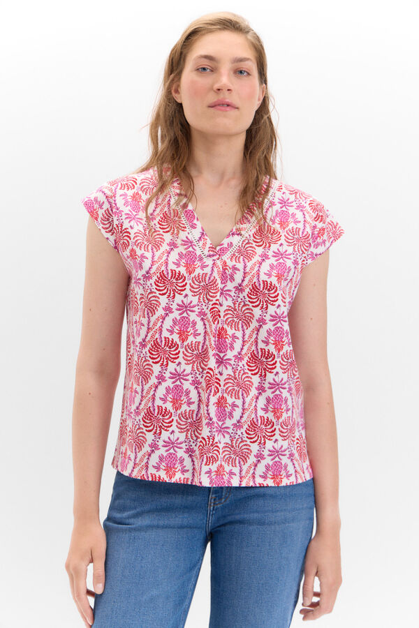 Cortefiel Camiseta pico con detalle puntilla Multicolour