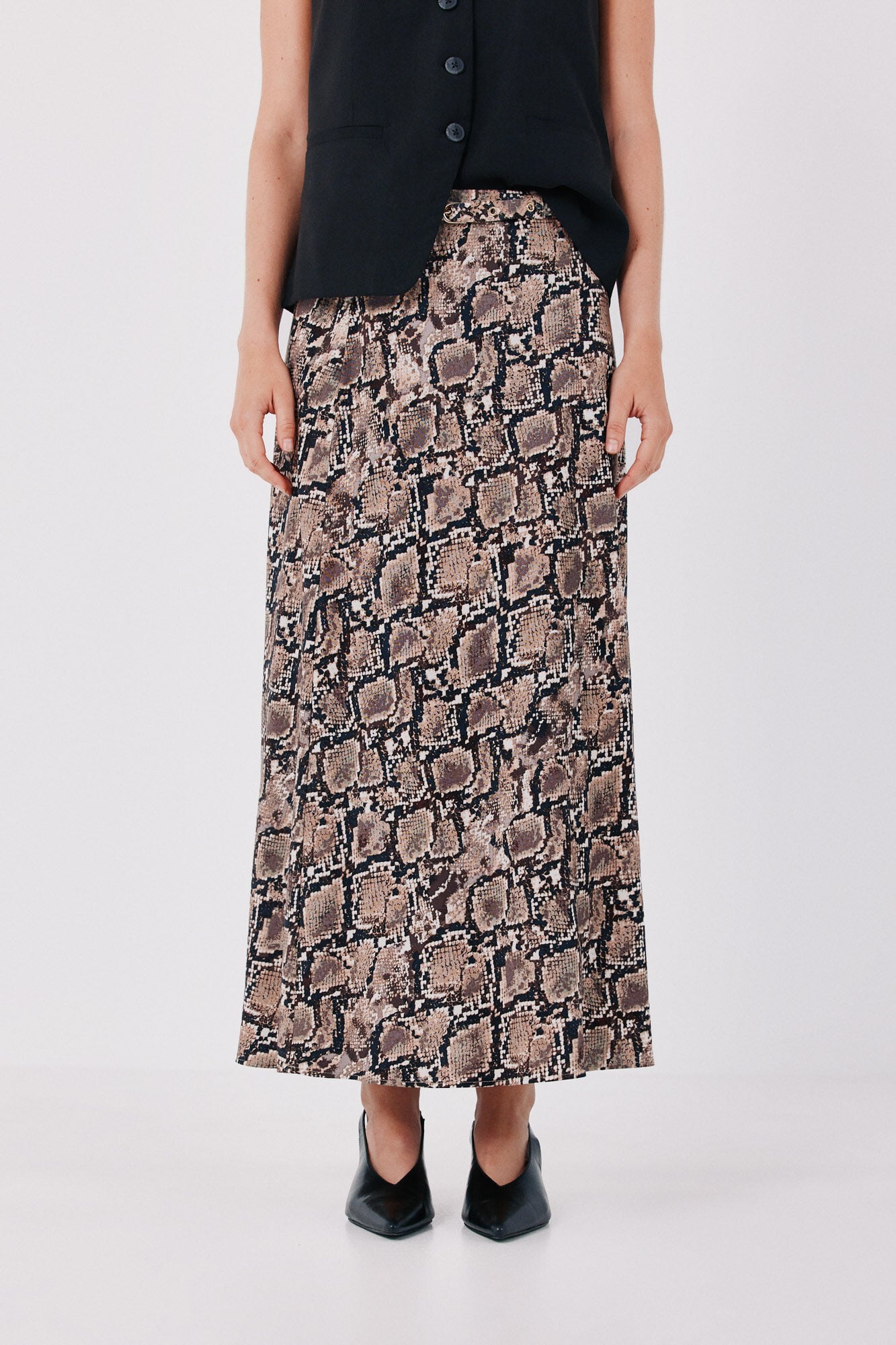 Cortefiel Midi skirt with belt