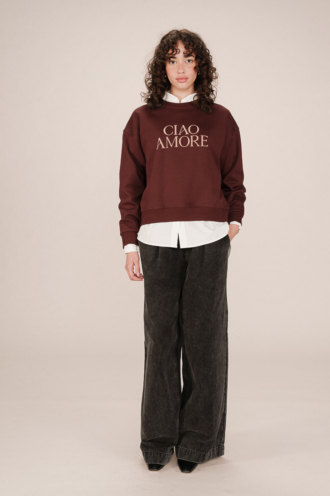 Grace & Mila Sweatshirt com mensagem em marrom