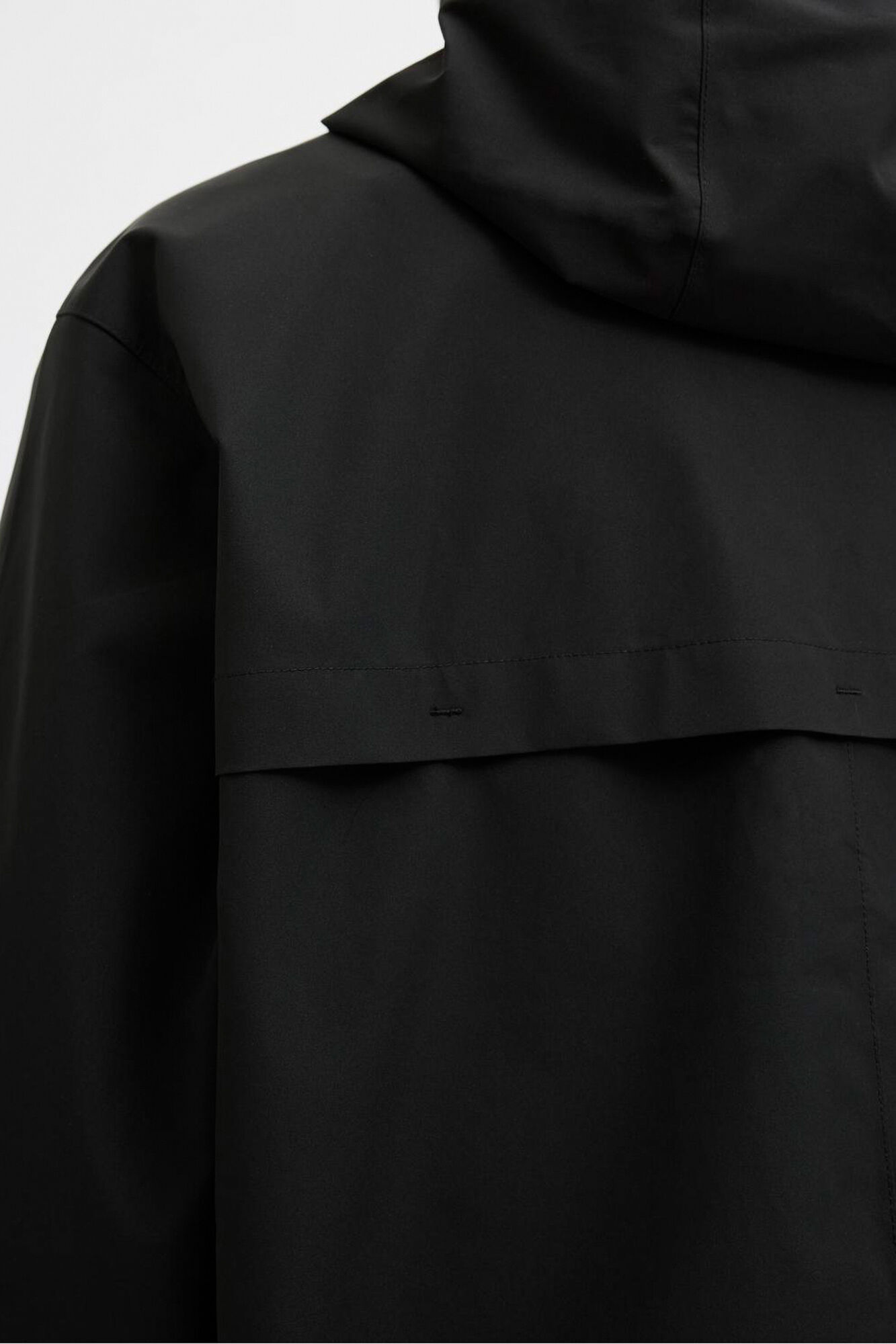 Jack & Jones Blus&atilde;o imperme&aacute;vel de corte regular