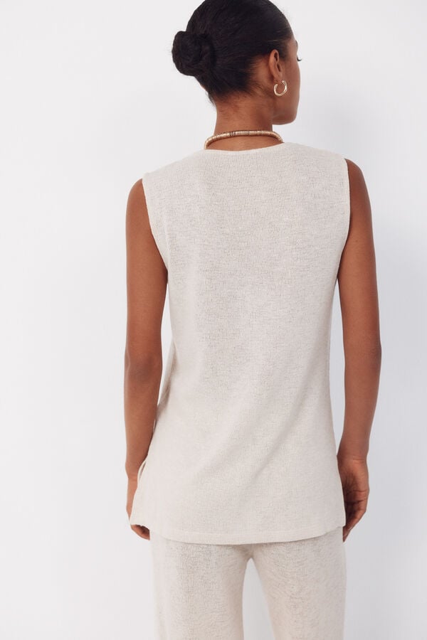 Cortefiel Rustic - look knitted vest Beige