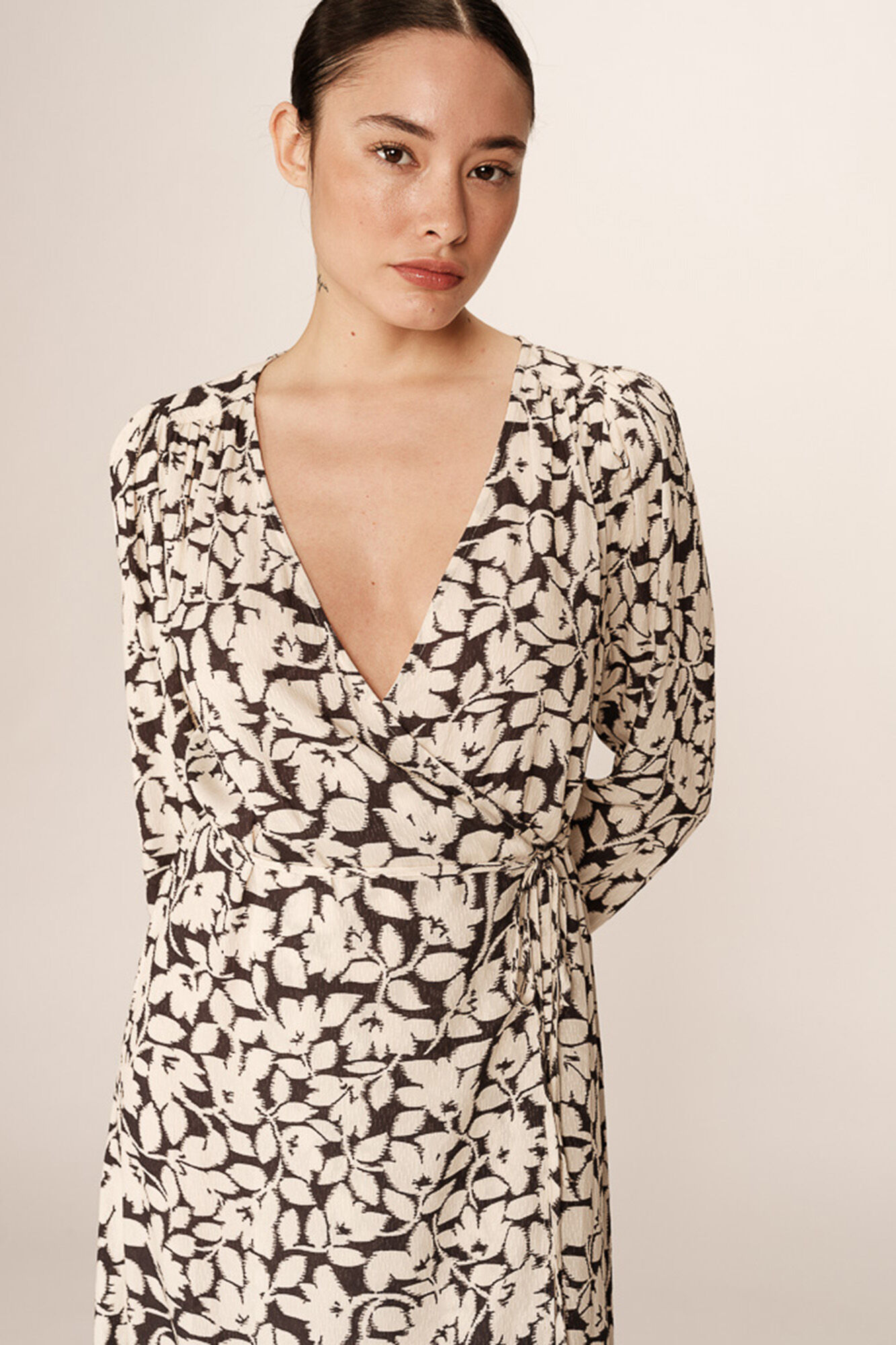 Grace & Mila Vestido curto corte reto