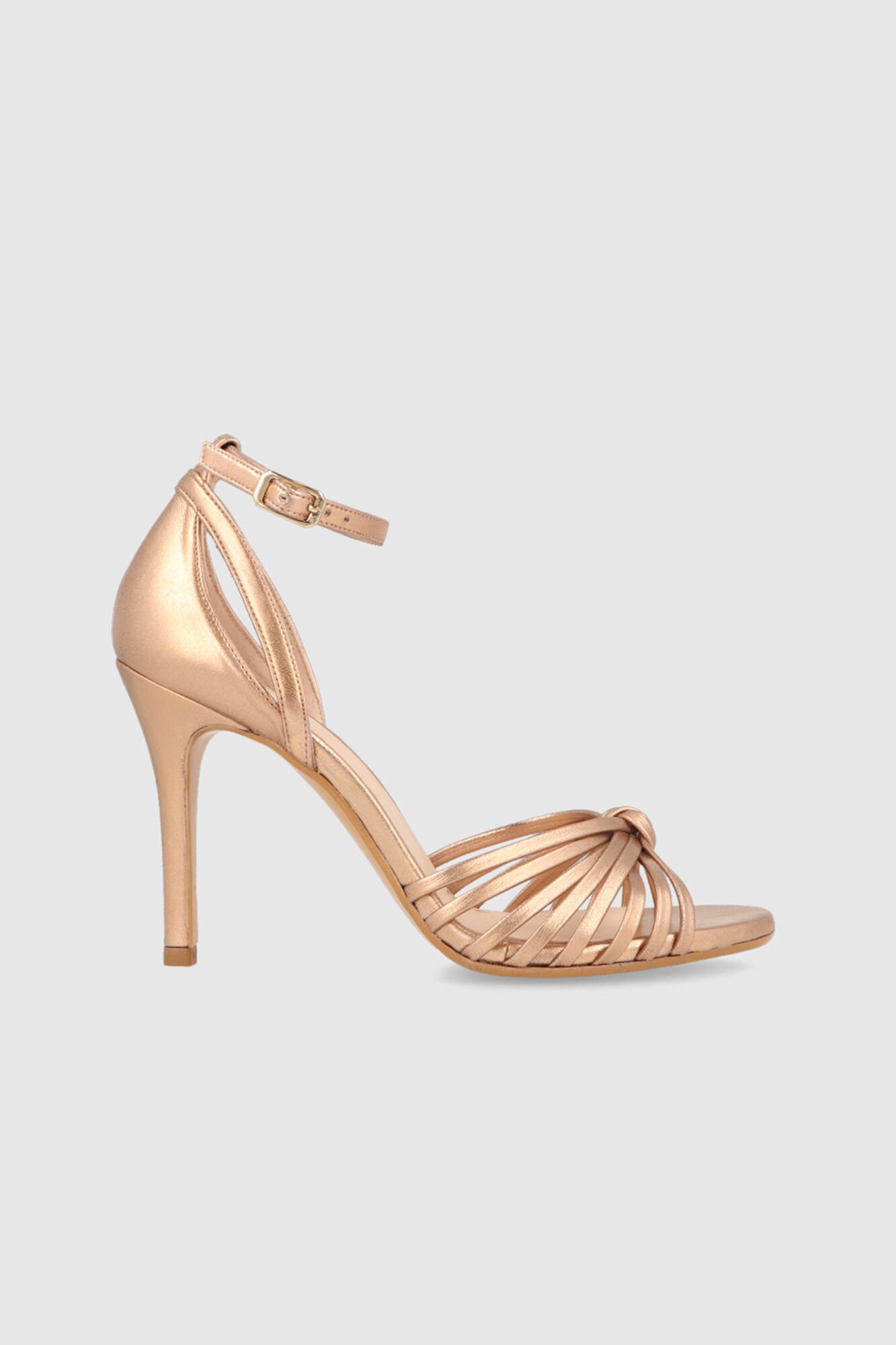 Sandalias metalizadas