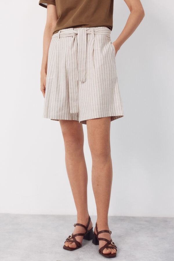 Cortefiel Bermuda de linho Castanho