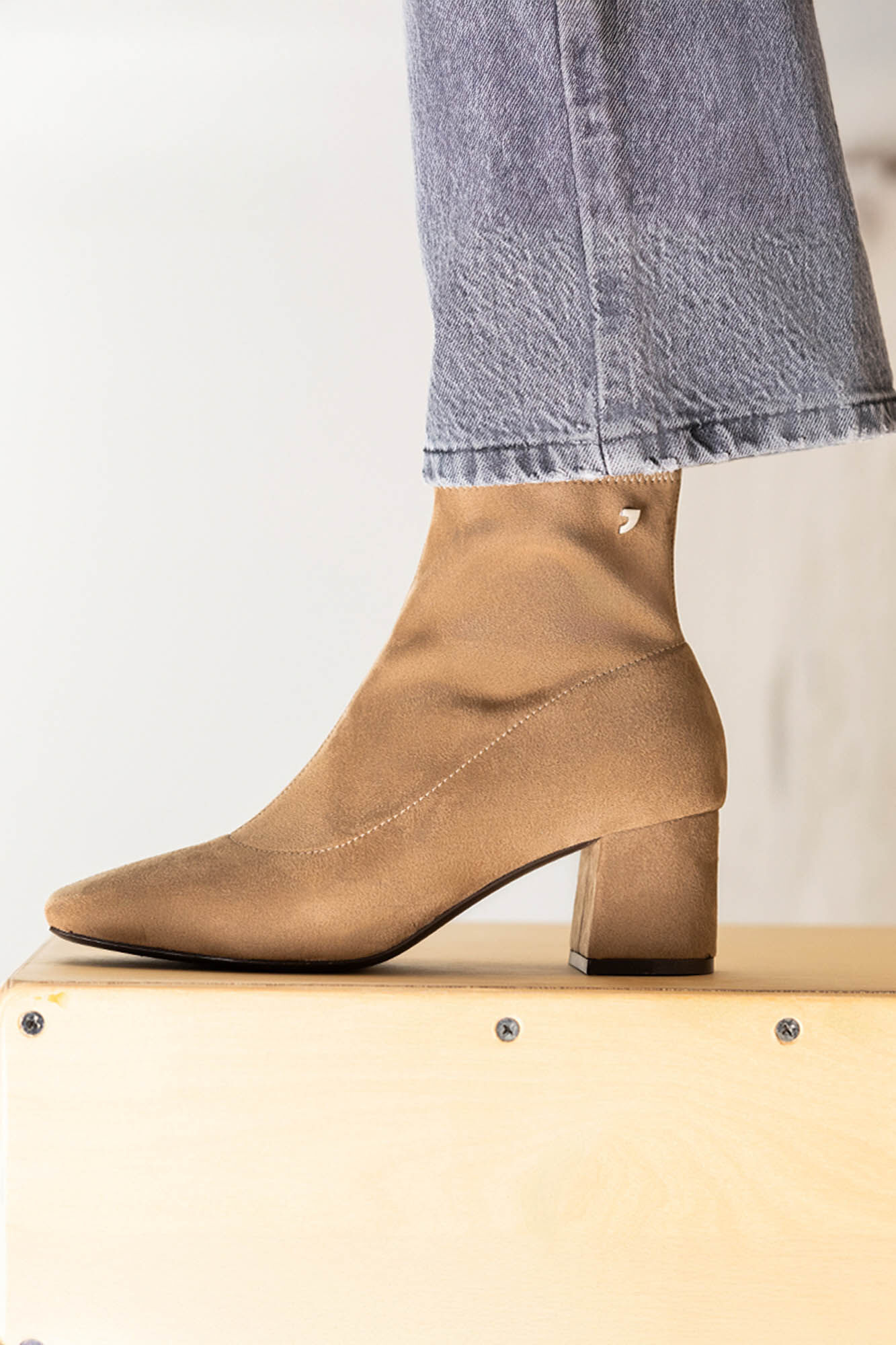 Gioseppo Botins el&aacute;sticos com salto rag&uacute;