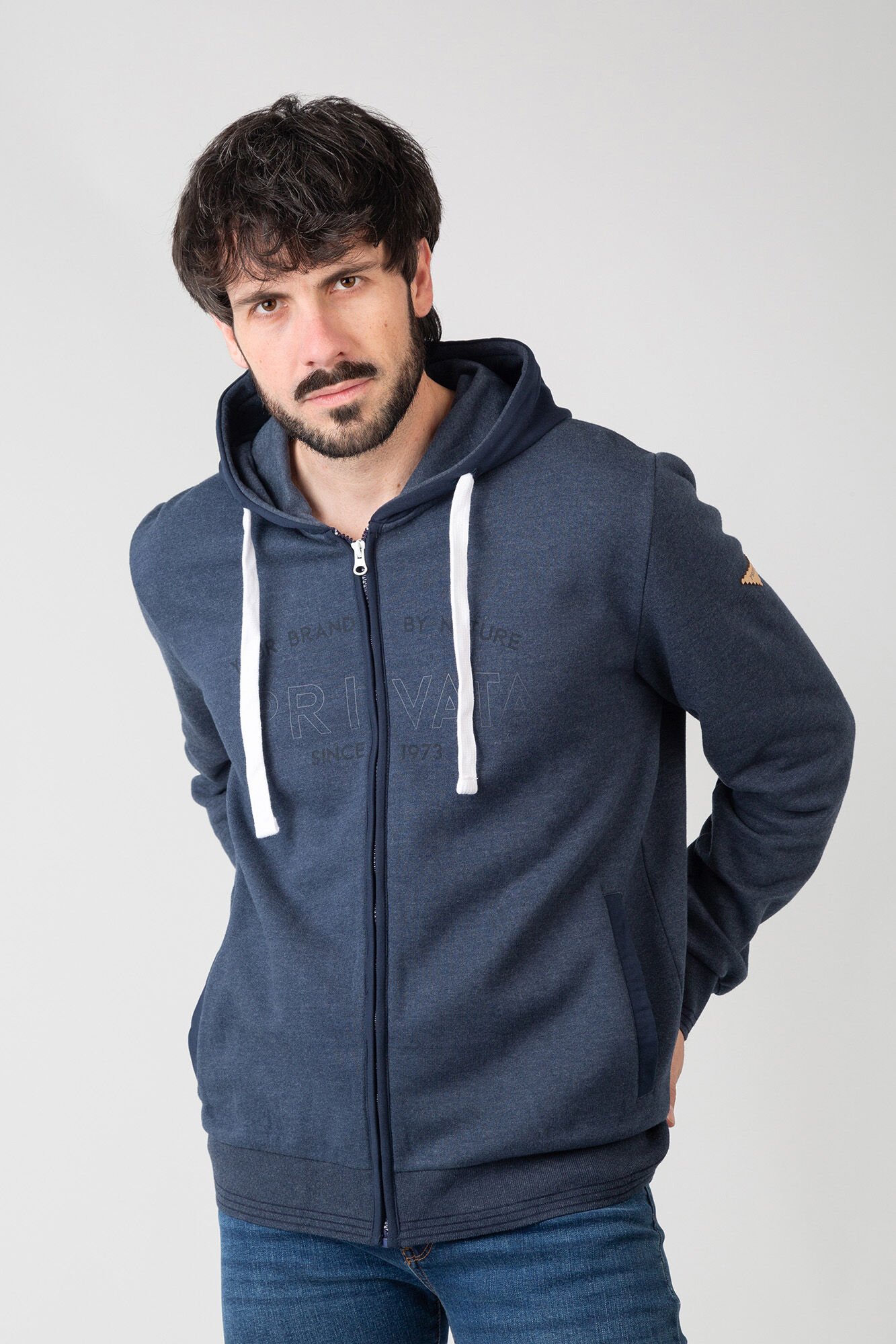 Sudadera abierta con capucha y bolsillos Sudaderas hombre Cortefiel