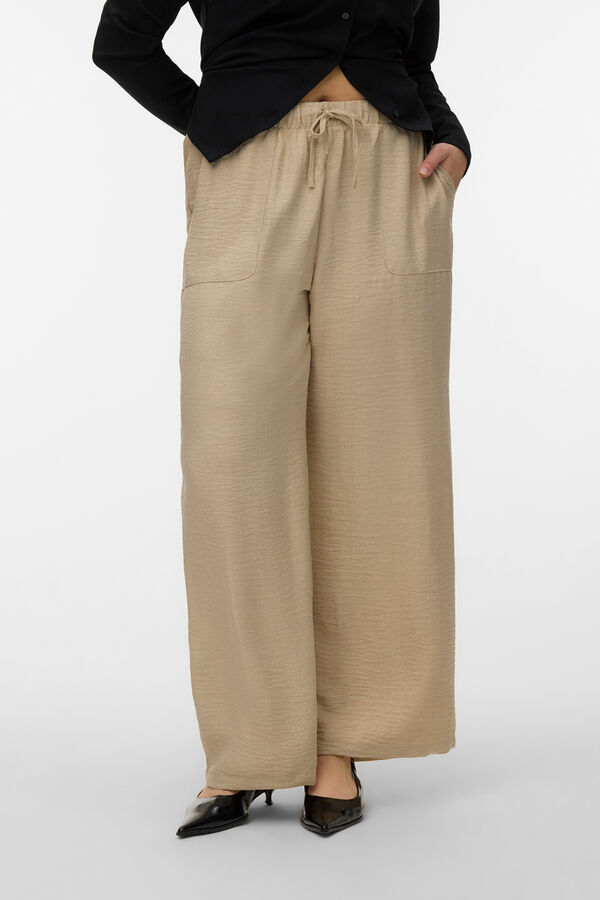 Vero Moda Curve Cal&ccedil;as compridas tamanho grande Tostado