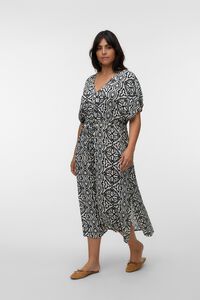 Vero Moda Curve Vestido 7/8 estampado de manga corta talla grande