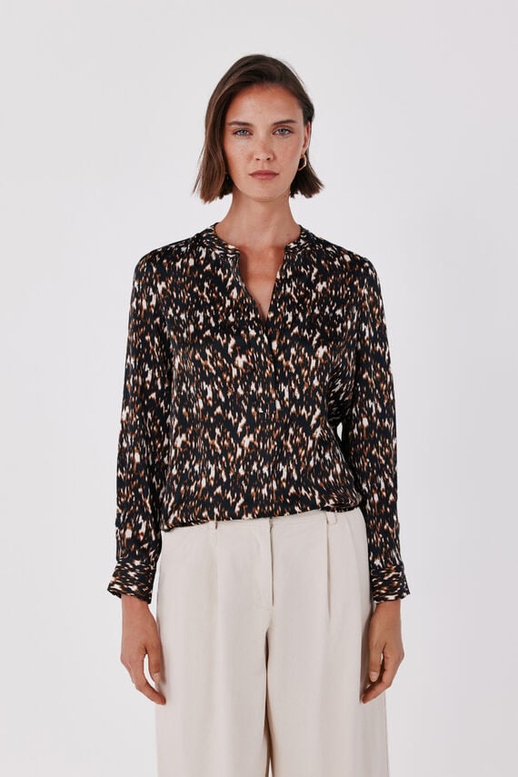 Blusa polera satinada