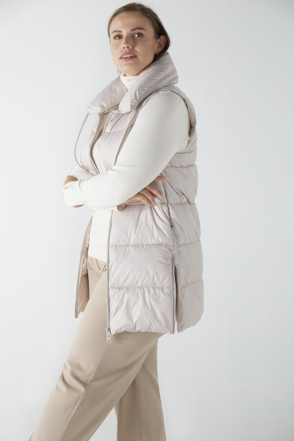 Cortefiel Long vest with collar Ivory