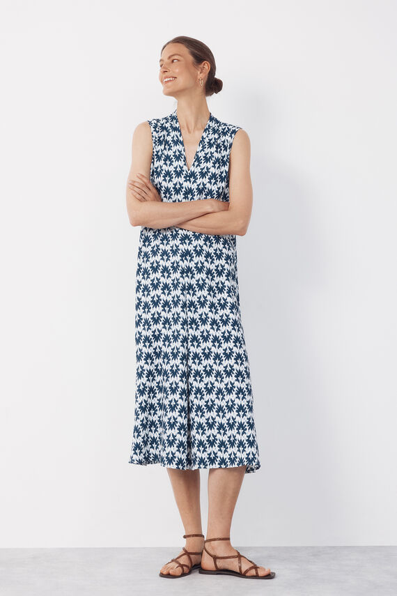 Vestido fluido manga sisa