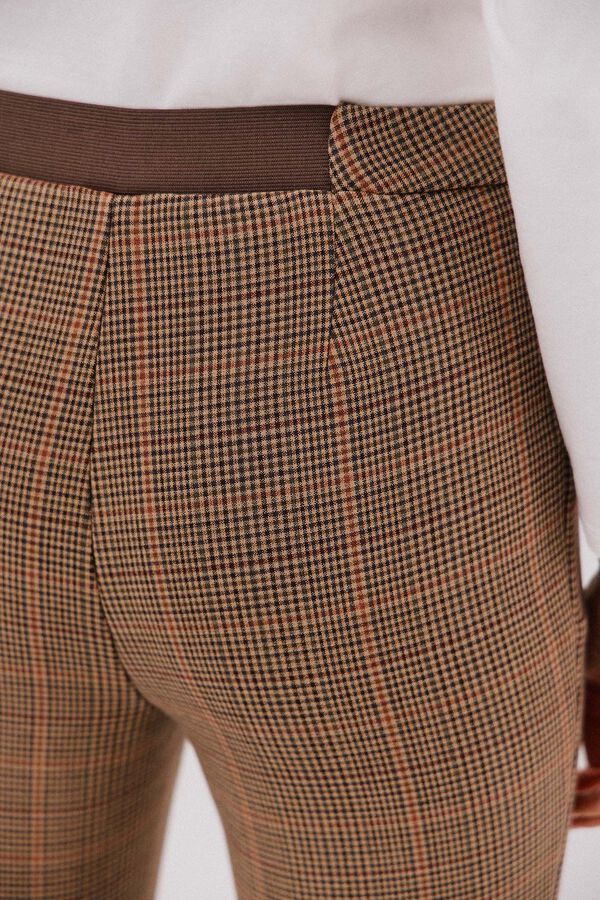 Cortefiel Calças elásticas confortáveis Castanho