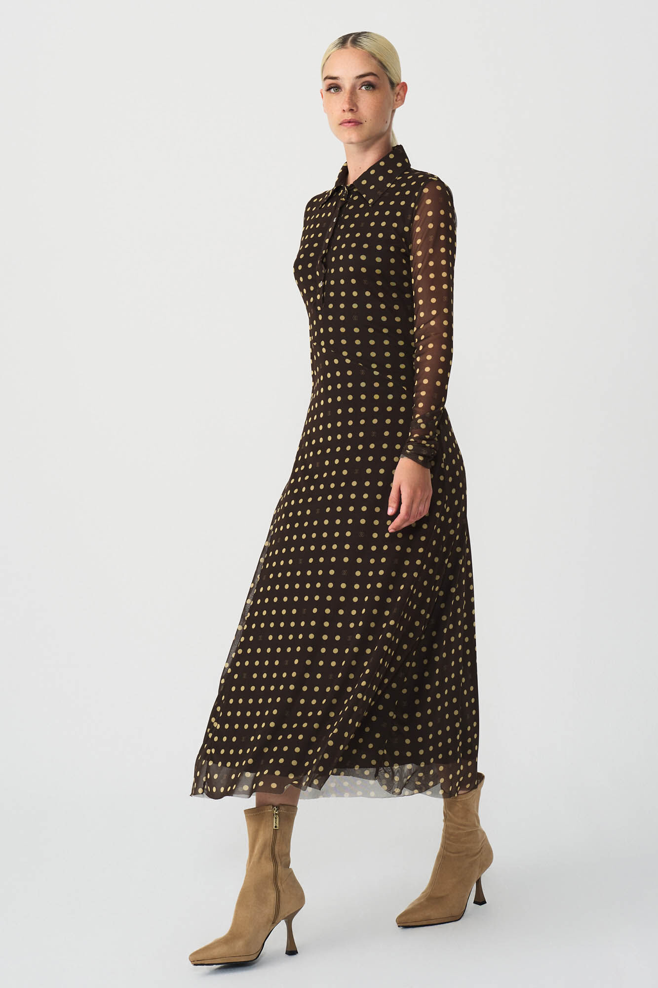 Vestido polo con lunares
