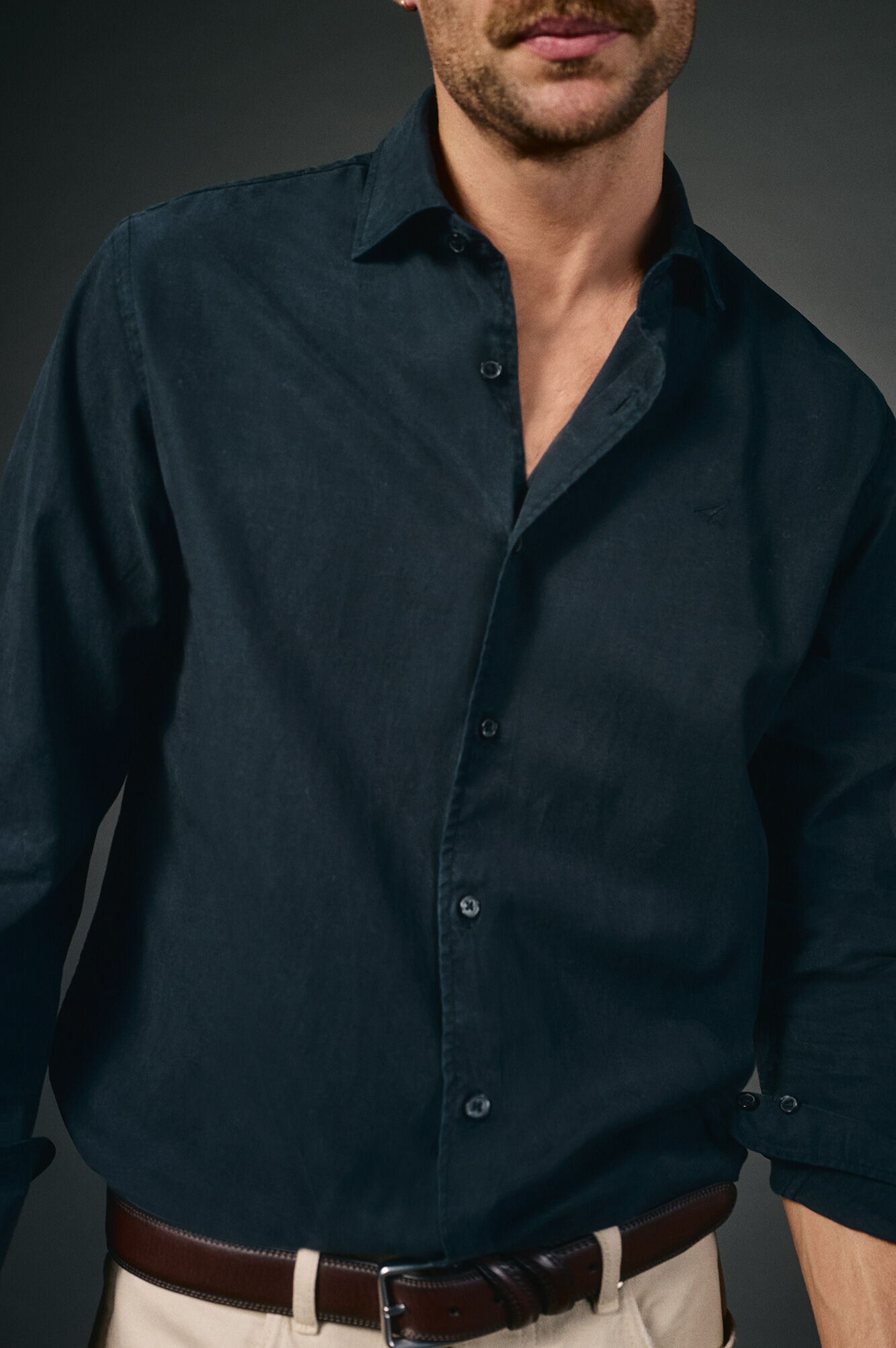 OOTO Camisa twill liso tencel algod&oacute;n