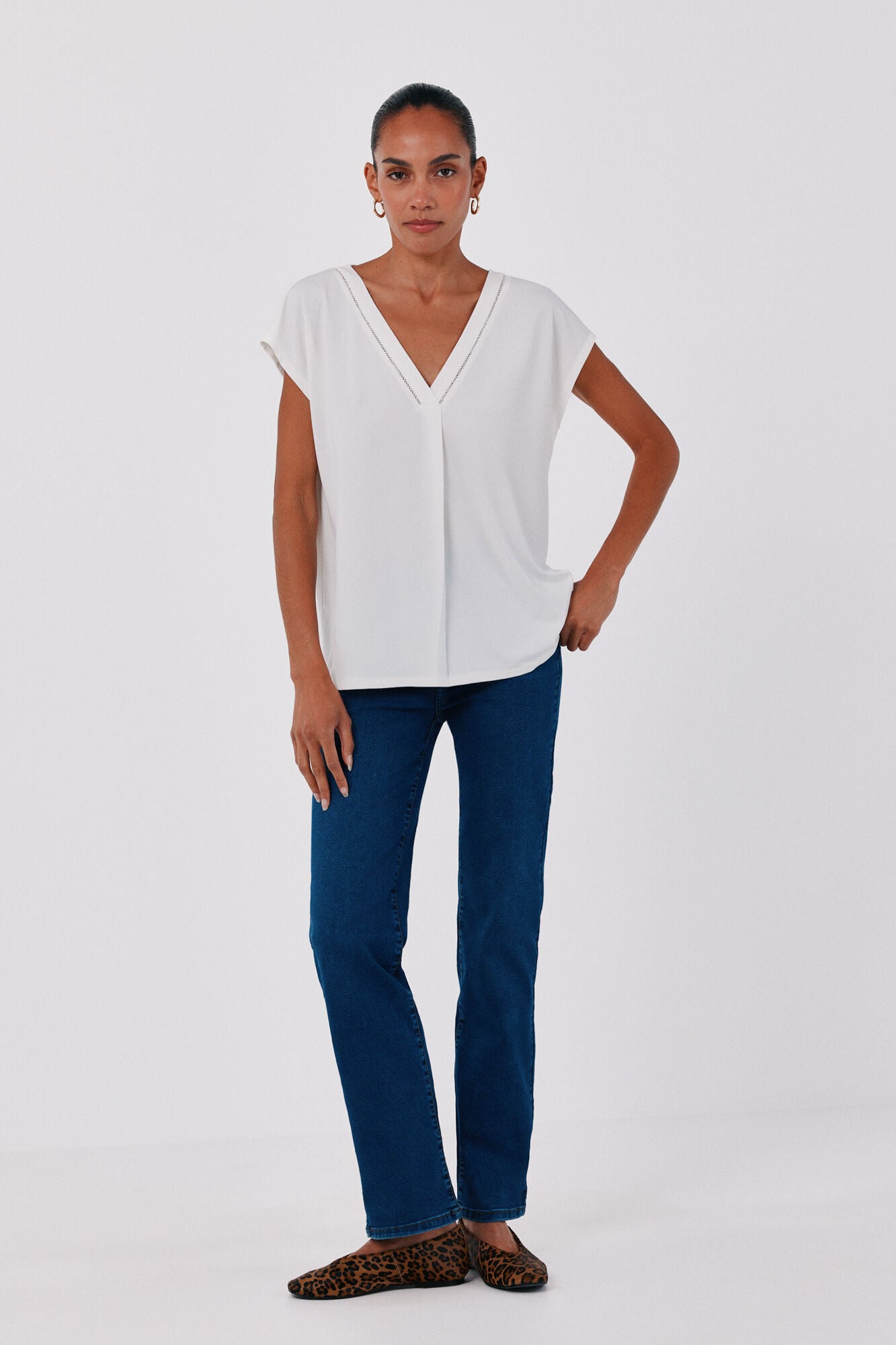 Cortefiel V-neck T-shirt with lace detail