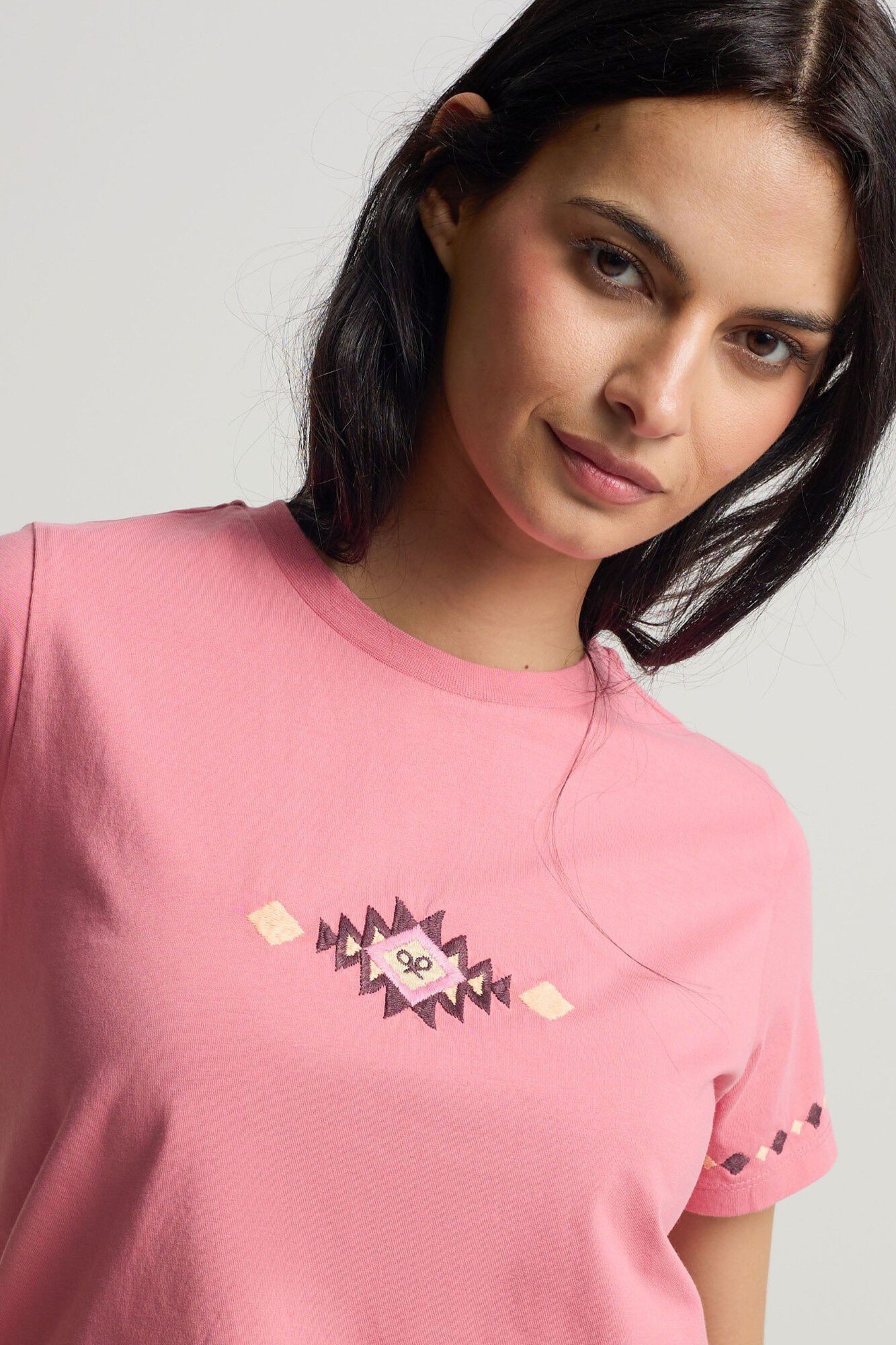 Silbon T-shirt de mulher com bordados