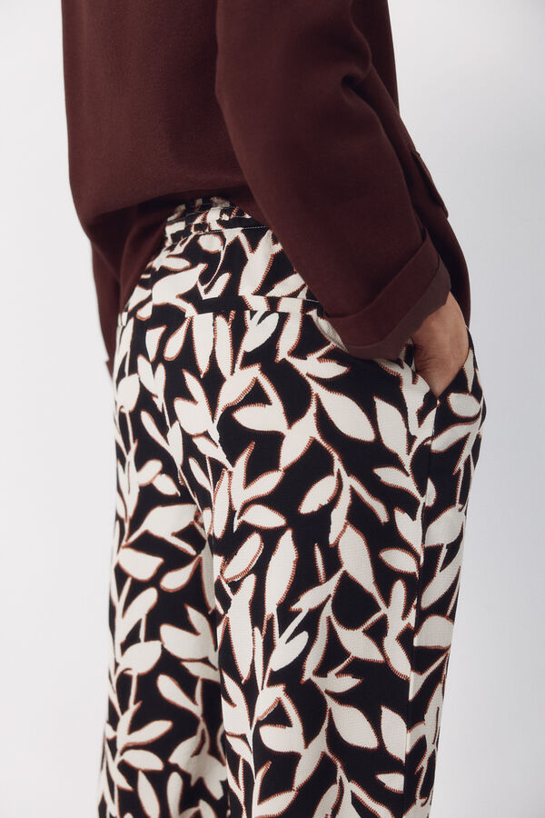Cortefiel Flowy textured trousers Multicolour