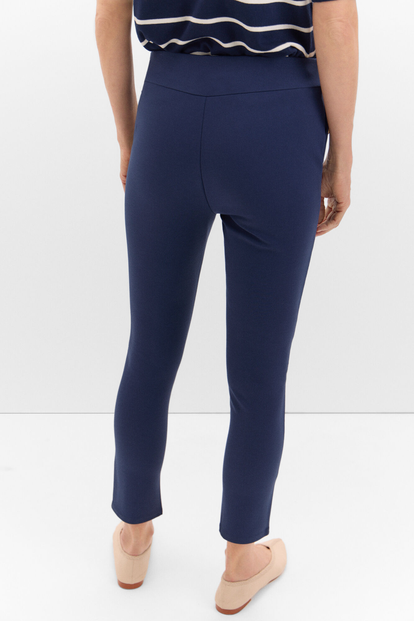 Leggings with buttons Women s trousers Cortefiel
