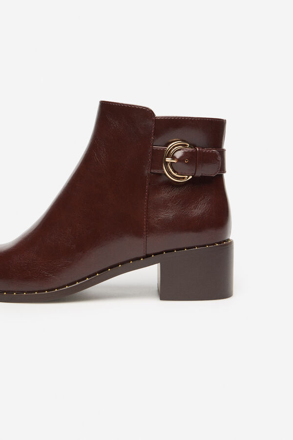 Cortefiel Low ankle boot Maroon