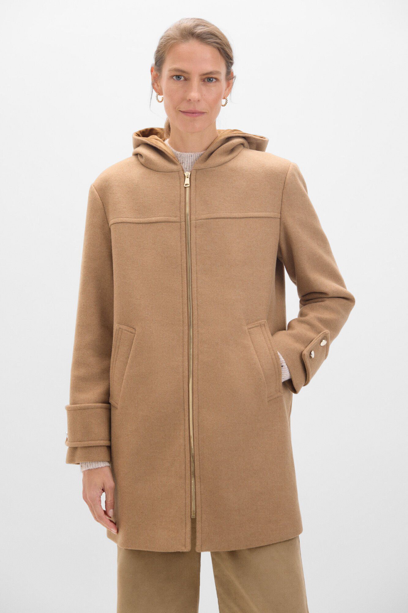Duffle coat with hood Women s coats and parkas Cortefiel